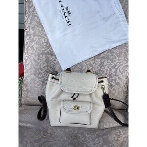 100% Authentic Coach Riya 21 backpack CC588 -in Chalk Multi